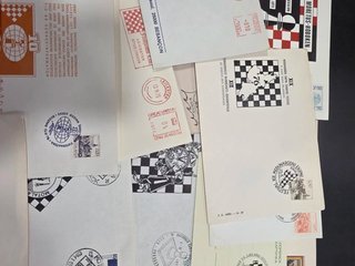 Lote de más de 100 sobres postales con sellos