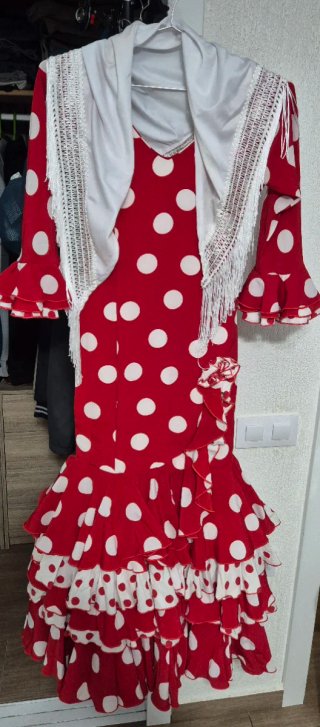 Traje Flamenca Rojo Lunares Blancos