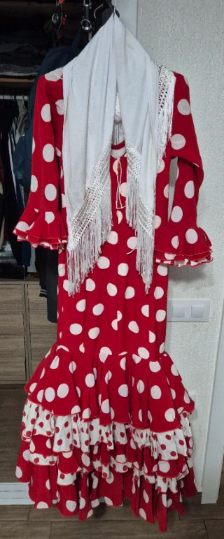 Traje Flamenca Rojo Lunares Blancos
