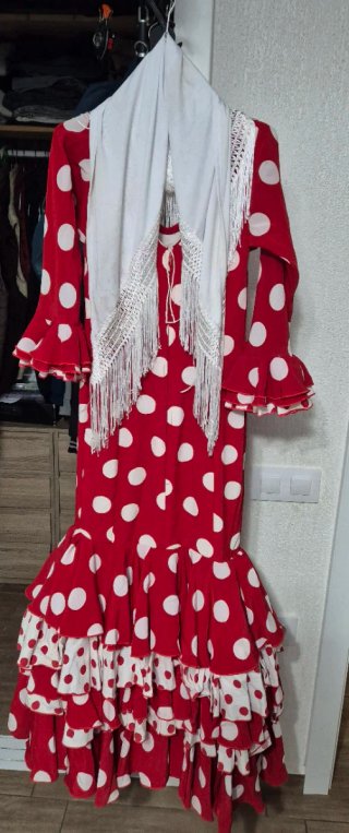 Traje Flamenca Rojo Lunares Blancos