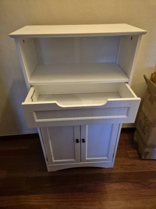 Mueble de baño blanco