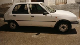 Peugeot 205 1992