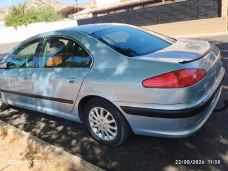 Peugeot 607 2004