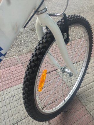 Bicicleta Hador BTT Azul y Blanca
