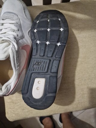 Zapatillas Nike Mujer Blancas y Rosas