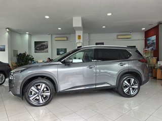 Nissan X-TRAIL 5pl 1.5 e-4ORCE 158kW 4x4 A/T Tekna