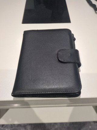 Amazon Kindle 4ª Gen (2011) Negro con estuche
