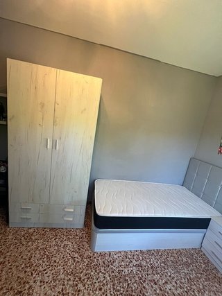Armadi nuovi in vendita