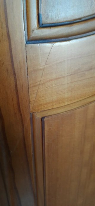 Armario, mesa de trabajo, mesita y cabecero rustic