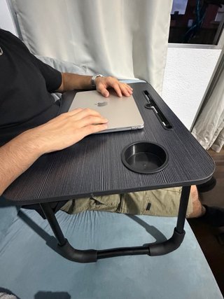 Tavolo pieghevole portatile per divano