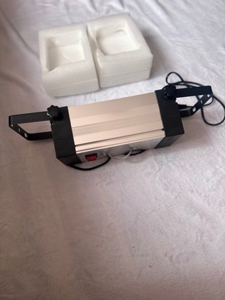 Lámpara LED Negra y Plateada