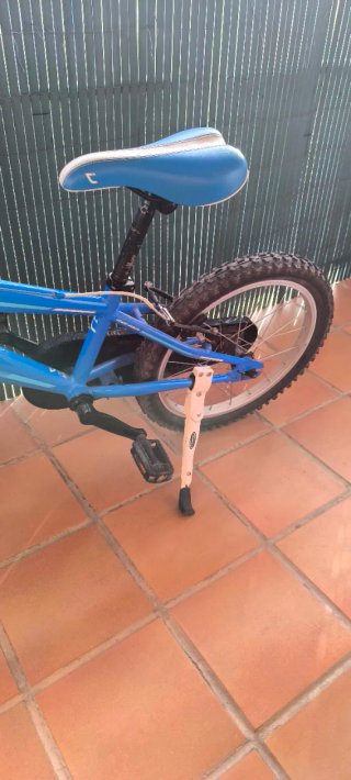 Bicicleta infantil CONOR ROCKET 18”
