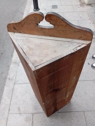 Mueble de madera antiguo 113x47x28.
