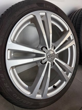 LLANTAS AUDI A3 18” ORIGINALES CON NEUMÁTICOS