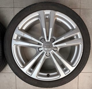 LLANTAS AUDI A3 18” ORIGINALES CON NEUMÁTICOS