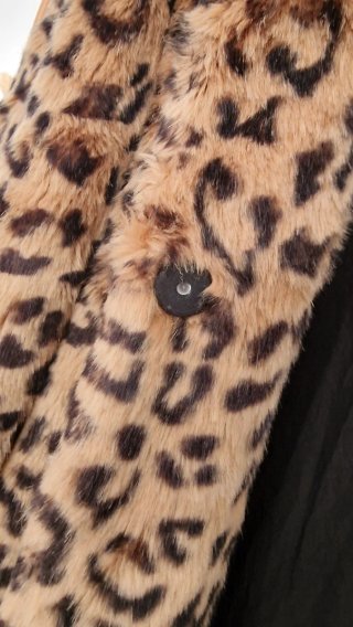 Abrigo pelo leopardo Zara talla M
