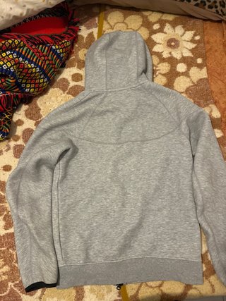 Chaqueta Nike Tech Gris