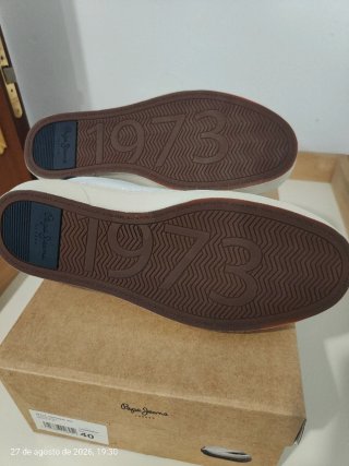 Zapatillas Pepe Jeans Yogi Talla 40 a estrenar.