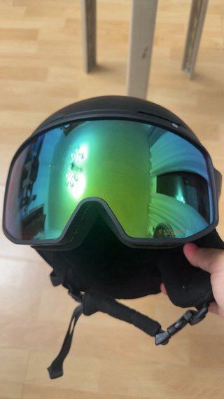 Casco Salomon Drive Pro ,lentes es muy nuevo