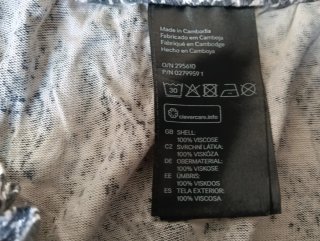 Pantalón de punto con estampado animal print