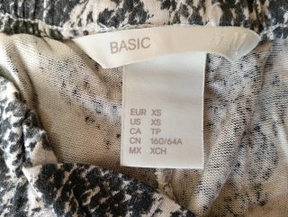 Pantalón de punto con estampado animal print