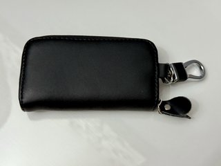 Llavero estuche con cremallera, nuevo