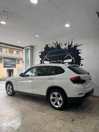 BMW X1 18d 🟡 143cv sDrive NACIONAL 2015 STEPTRONIC