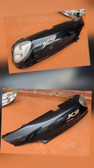 Tapas Laterales Piaggio X9 Negras