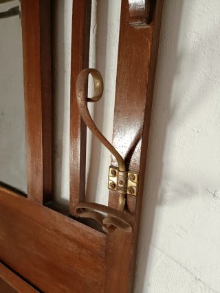 Perchero gabanero antiguo madera y espejo