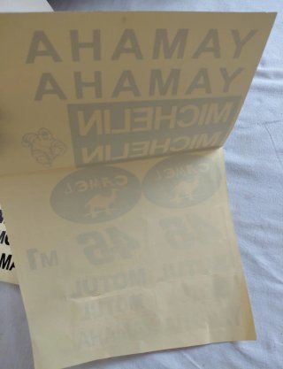 Set Adesivi Yamaha Michelin Camel 46