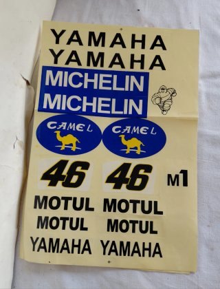 Set Adesivi Yamaha Michelin Camel 46