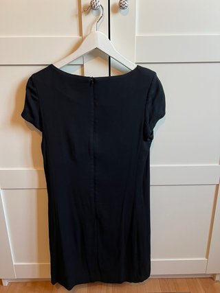Vestido negro mini de Massimo Dutti con forro