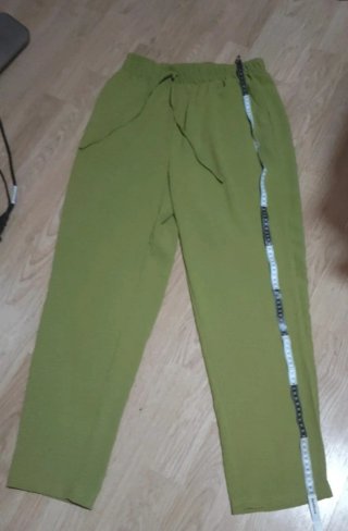 Pantalón ancho fluido verde