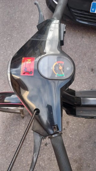 Vespino AL Negra