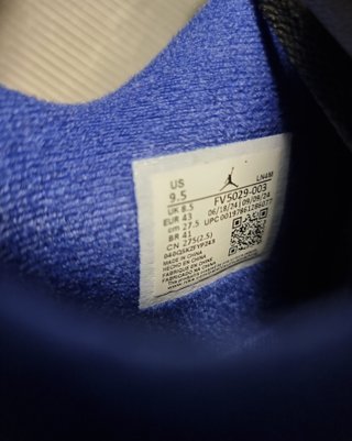 Jordan 4 Retro Rare Air (White Lettering)