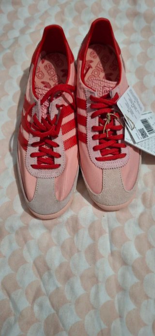Zapatillas Adidas Mujer Rosa y Rojo