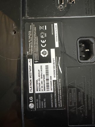 Monitores Lg y Bluesens