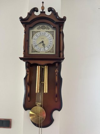 Reloj de Pared Clásico Madera y Cristal