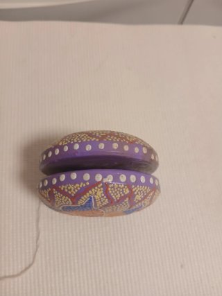 Yo-yo de madera pintado a mano