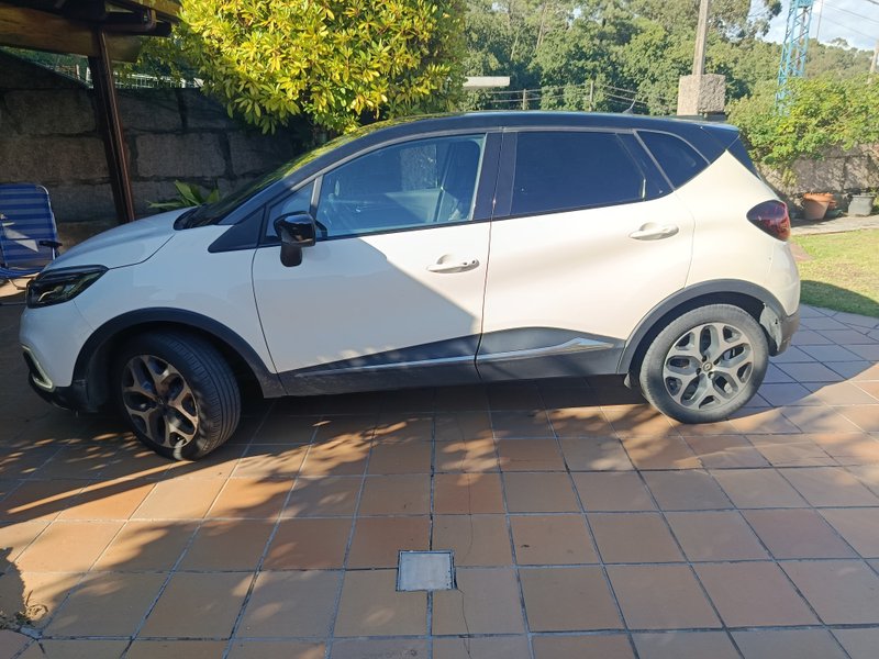 Renault Captur 2018 - foto 1