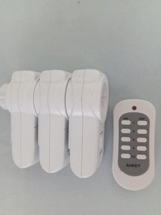 Enchufes Inteligentes AUKEY con Mando