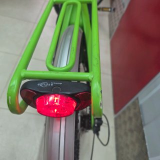 Bicicleta Eléctrica Verde