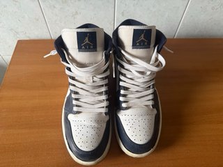 Air Jordan 1 Mid White / Metallic Gold taglia 44