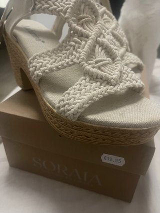 Cuñas Andarines Beige
