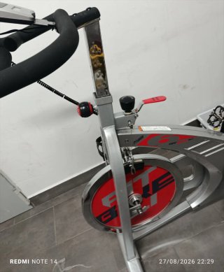 Bicicleta Estática Atala Fit Bike 6.1