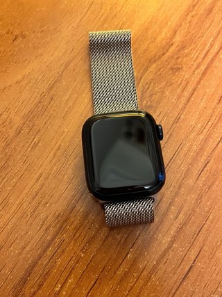 Apple Watch Series 7 (32GB) 41 mm