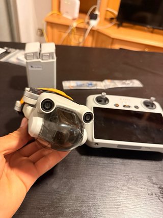 Dron DJI Mini 3 Pro