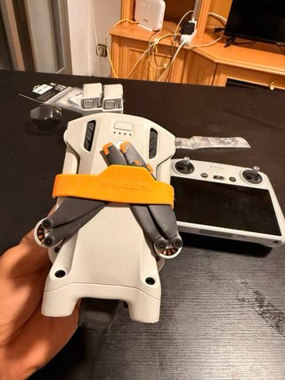 Dron DJI Mini 3 Pro