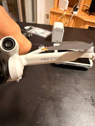 Dron DJI Mini 3 Pro