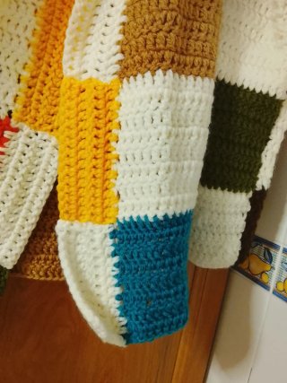 Chaqueta tejida a mano patchwork